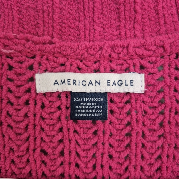 American Eagle Outfitters Women's Feminine Fuschia Chenille Cardigan Size XS-L - Picture 5 of 6